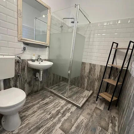 Apartment Arena *