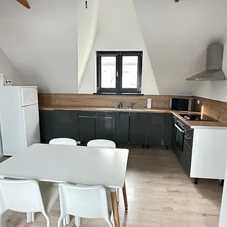 Appartement Arena *