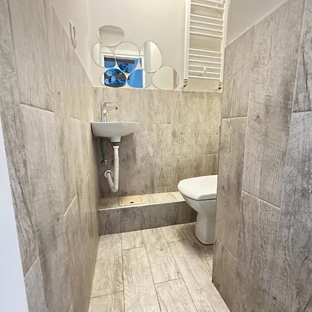 Arena Apartment